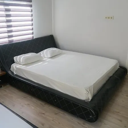 Efeler Vip Apart *